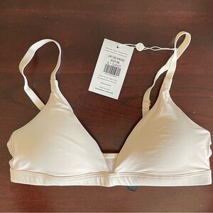 NWT - Pepper bra - Limitless Wireless Scoop - Size Small